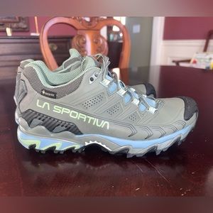 La Sportiva Ultra Raptor II GTX NWOT